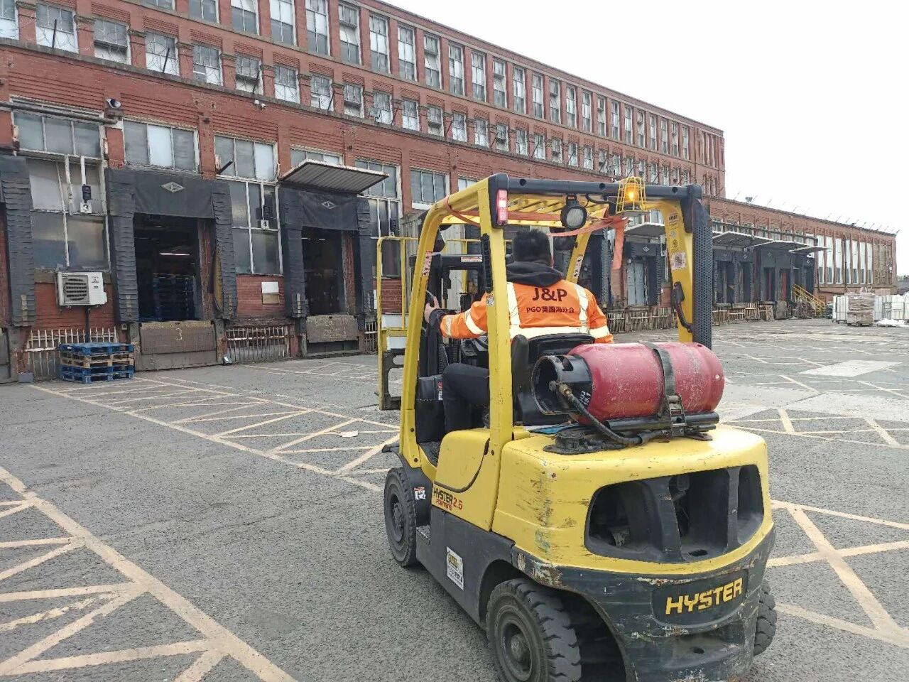 英国计划取消135英镑以下关税豁免政策